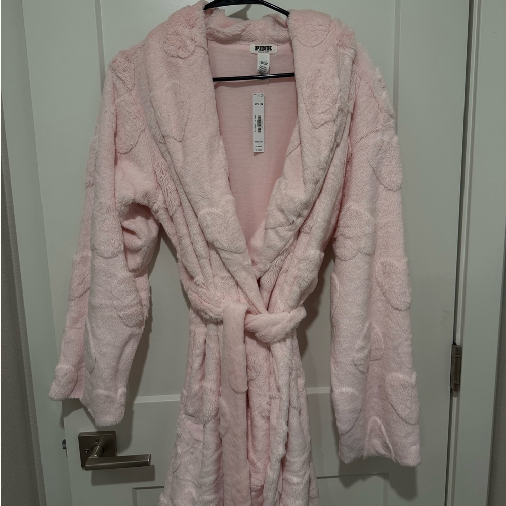 PINK Robe - Picture 5 of 5